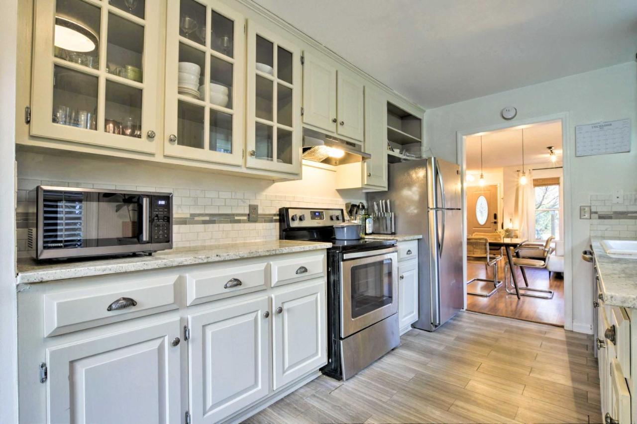 Home With Outdoor Oasis In Downtown Raleigh! Buitenkant foto