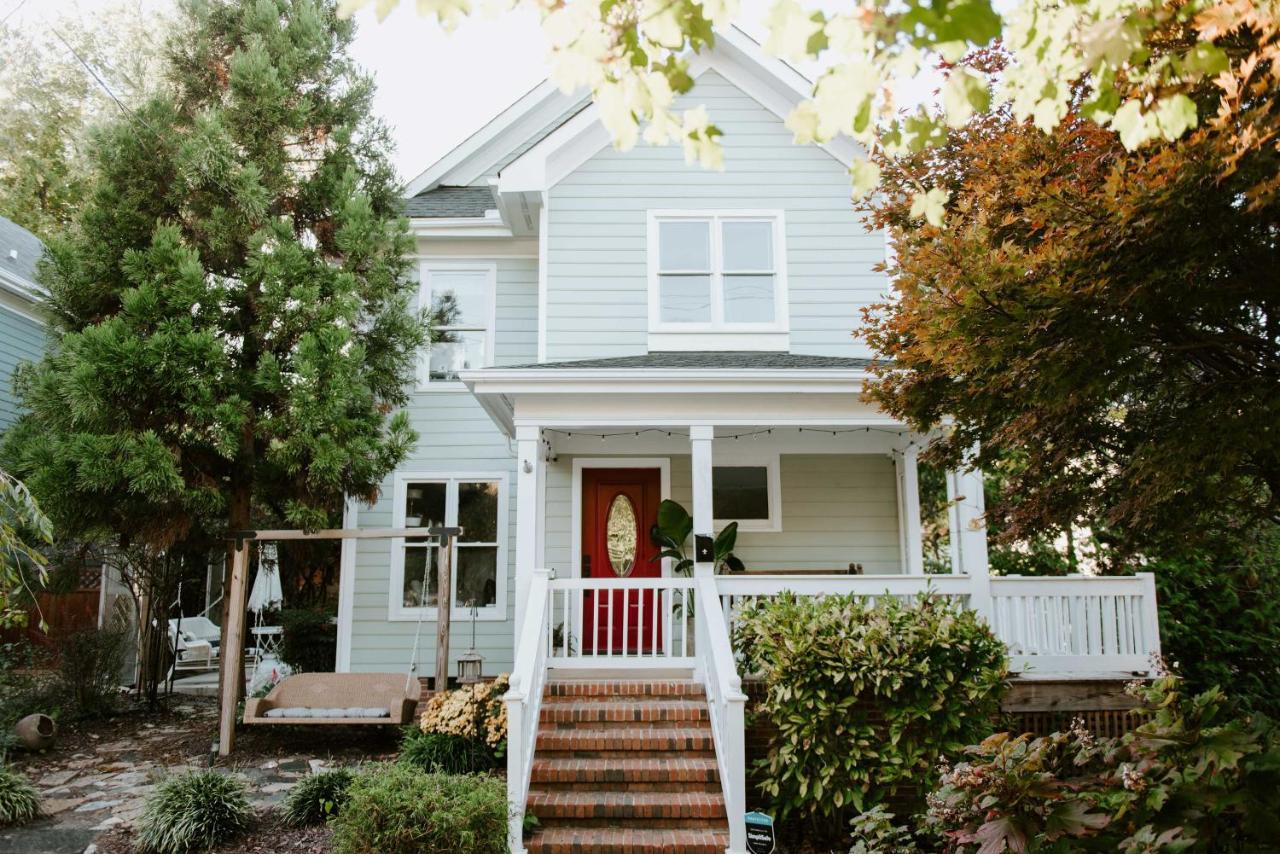 Home With Outdoor Oasis In Downtown Raleigh! Buitenkant foto