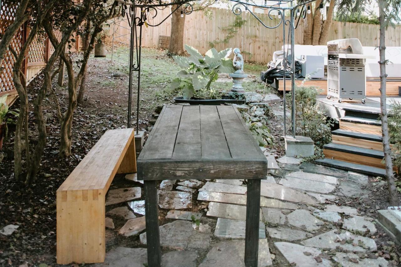 Home With Outdoor Oasis In Downtown Raleigh! Buitenkant foto